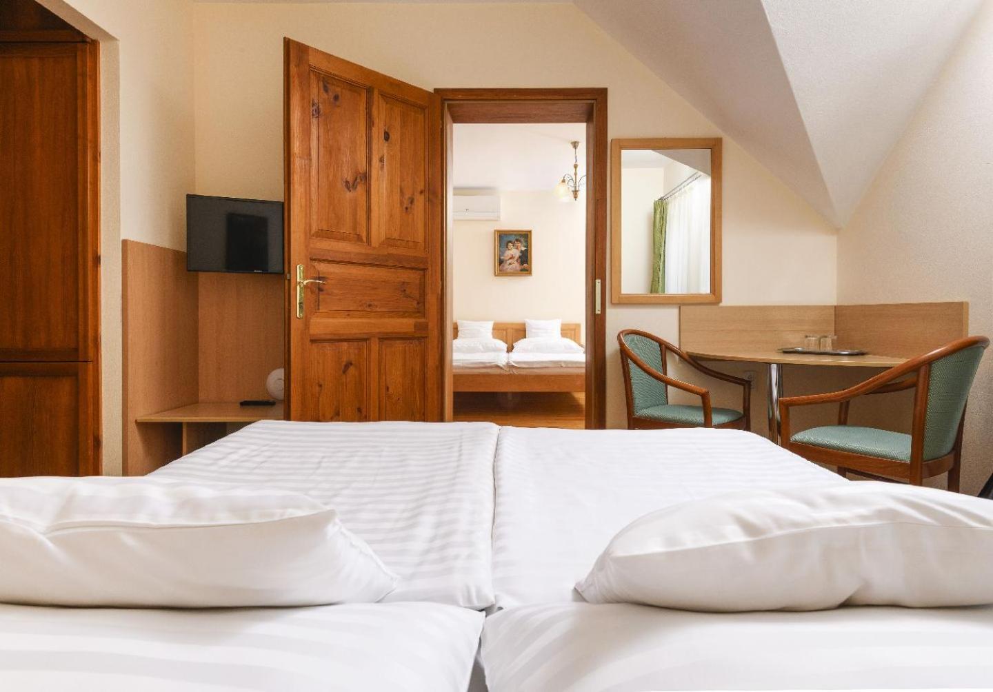 Ametiszt Hotel Harkany Exterior photo